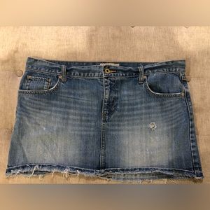 Old Navy Women’s size 14 jean skirt
